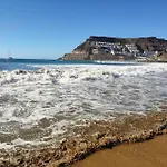 Demelza Ocean View Apartment
